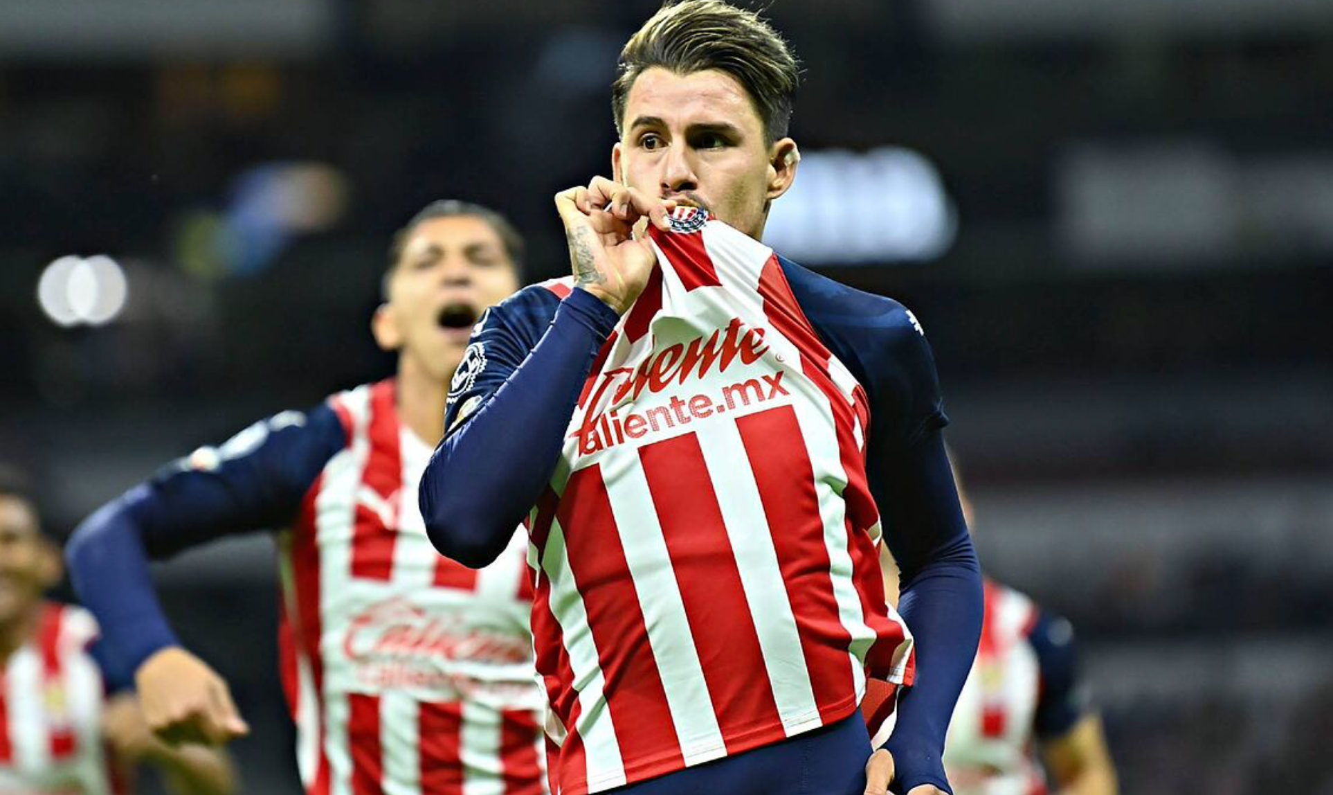 Chivas confirma a su entrenador